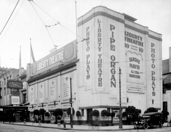 Liberty Theatre - OLD PHOTO FROM WAYNE STATE LIBRARY